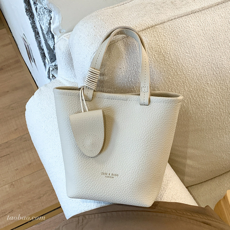 高级感洋气小包包女2026新款时尚百搭斜挎包精致超火手提包水桶包,箱包皮具/热销女包/男包,水桶包,淘宝优惠券,粉丝福利购,淘宝优惠卷