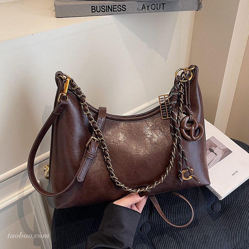 高级质感复古小包包女2025新款时尚百搭斜挎包简约通勤单肩腋下包,箱包皮具/热销女包/男包,通用款女包,淘宝优惠券,粉丝福利购,淘宝优惠卷