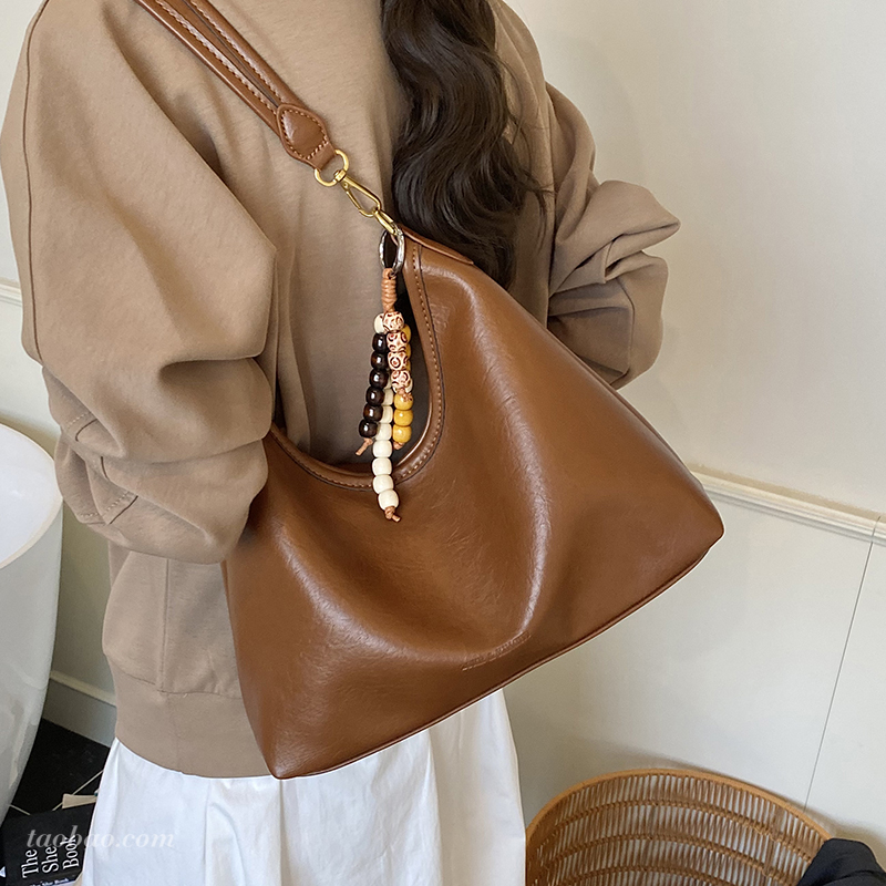 2025年新款腋下潮流百搭托特包