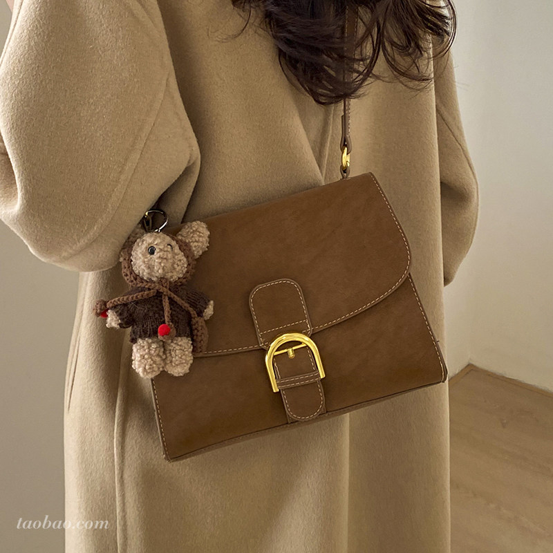 时尚复古磨砂小包包女2026新款通勤百搭斜挎包超火单肩腋下小方包,箱包皮具/热销女包/男包,小方包,淘宝优惠券,粉丝福利购,淘宝优惠卷