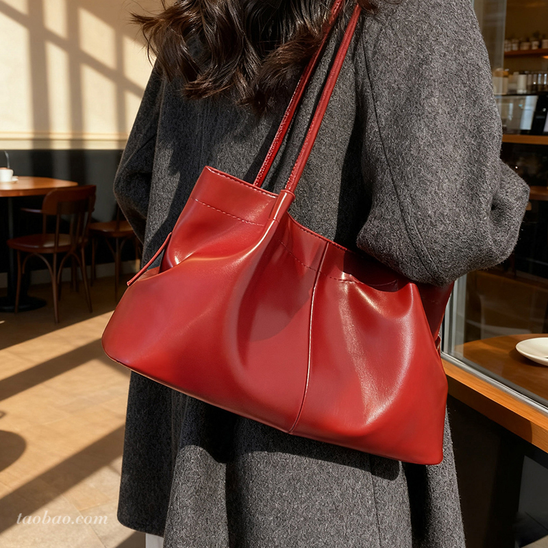 大容量油皮单肩包秋季新款