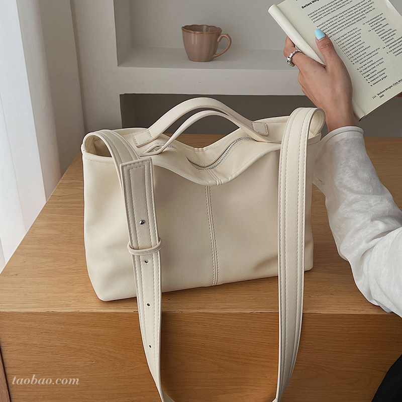 时尚简约小包包女士2026春夏季新款百搭单肩斜挎包通勤手提水桶包