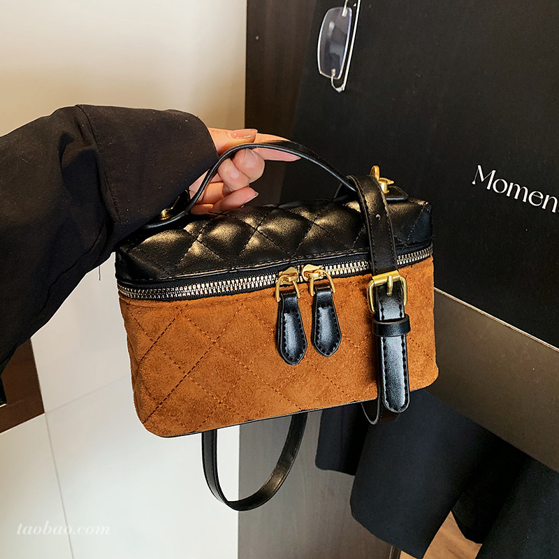 小香风菱格小方包手提斜挎