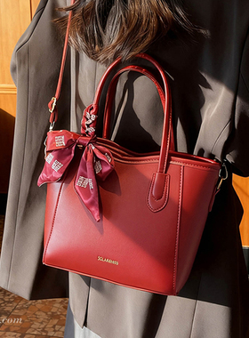 高级感大容量红色包包女包2026新款时尚百搭斜挎包新娘手提包婚包