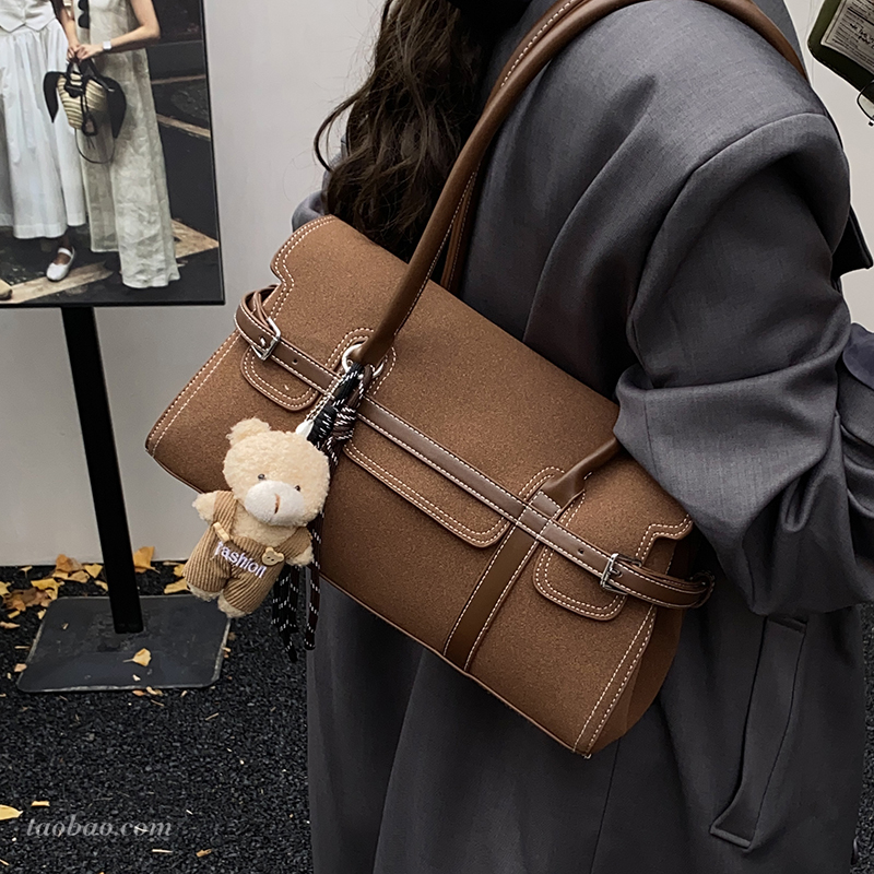 休闲复古磨砂包女2025新款