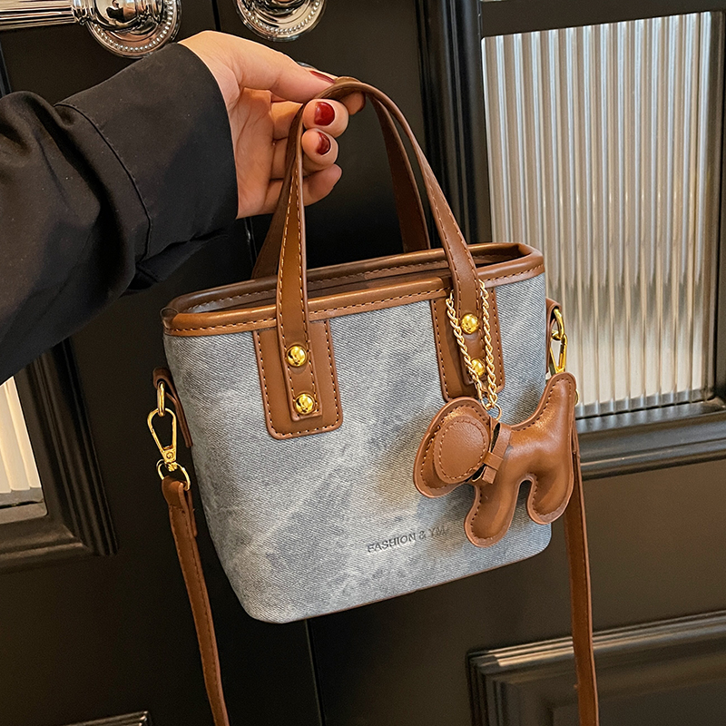 菜篮子水桶小包超火2024新款