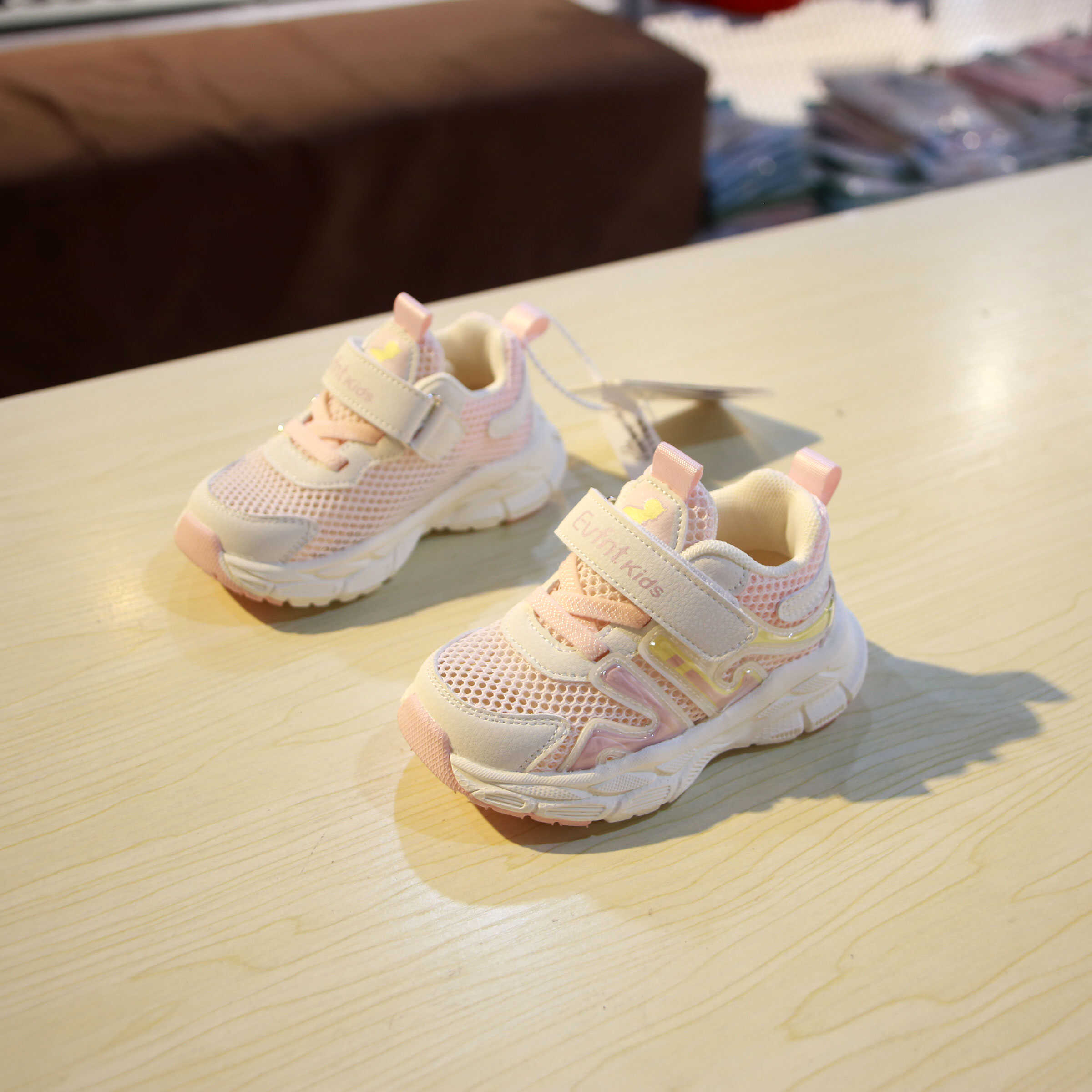 专柜同款婴芬特夏季单网机能鞋女童22-26码幼童透气运动鞋艾草垫