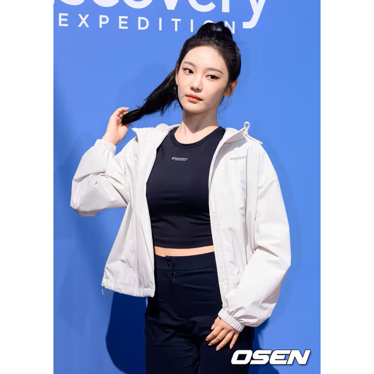 韩国代购26春DISCOVERY女款修身短袖T恤宁宁同款褶皱弹力修身夏季