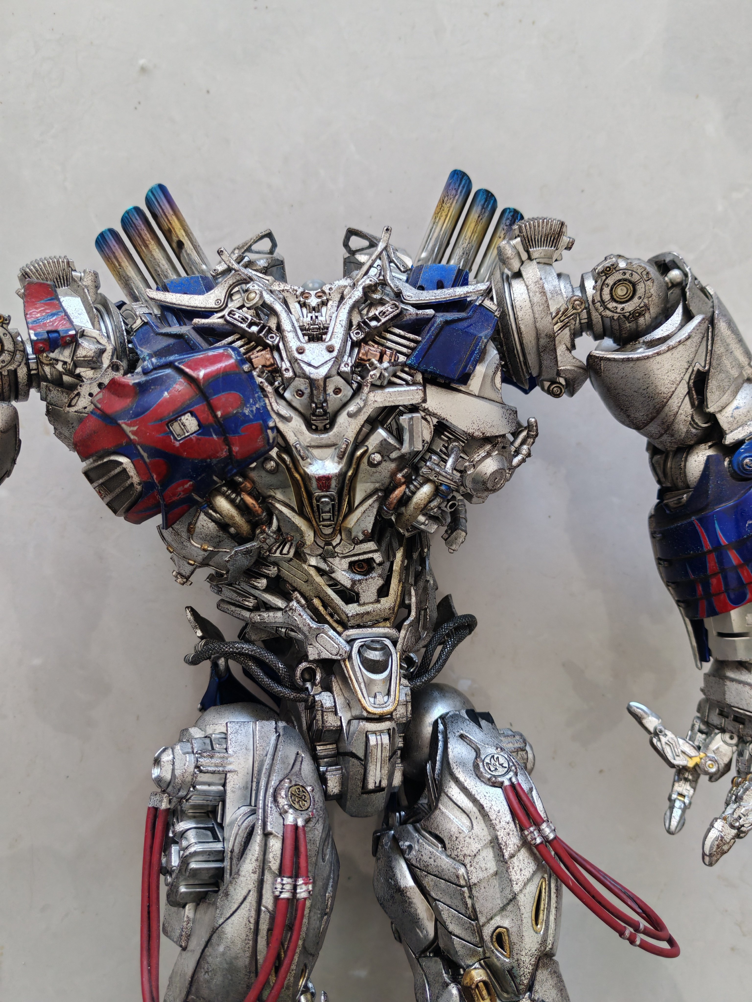 大比例ThreeZero 3A骑士擎天柱骨架30变形金刚图片