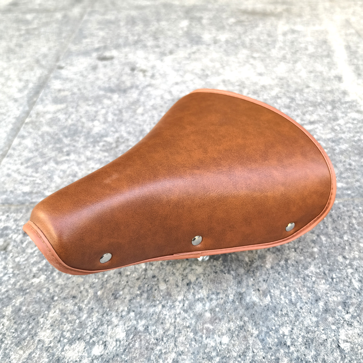 复古自行车坐垫铆钉鞍座通用座包座垫棕色加厚舒适折叠车山地车座