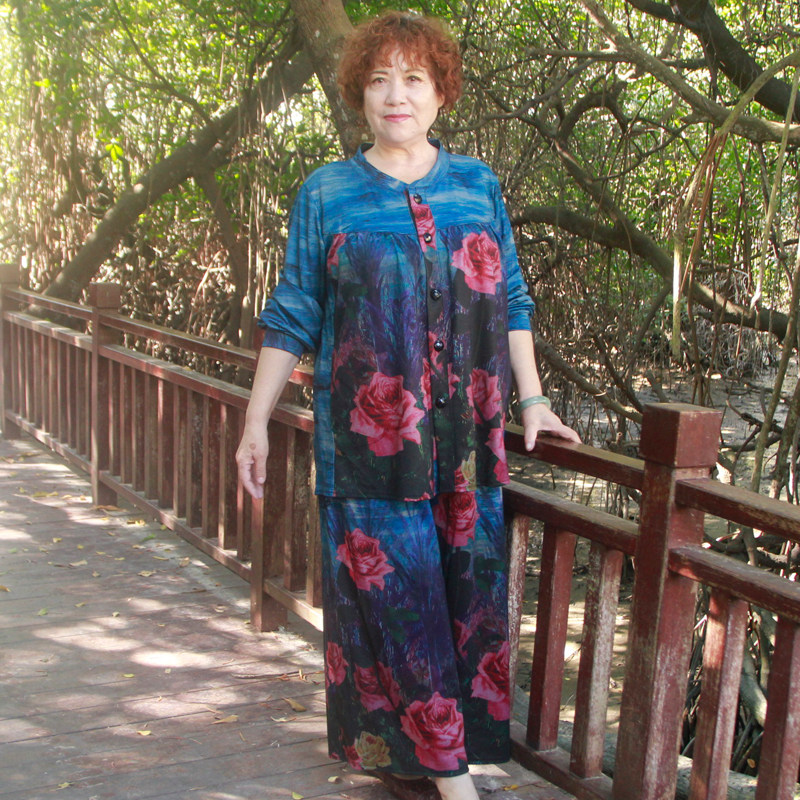 清仓中老年春两件套宽松遮肚子中长款上衣加肥大码胖妈妈款阔脚裤