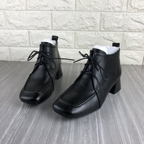 真皮女靴牛皮粗跟短靴系带皮鞋