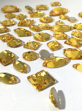 平底倒边平扣双孔金黄色精品钻饰水滴马眼斧形卫星正方异形手缝钻