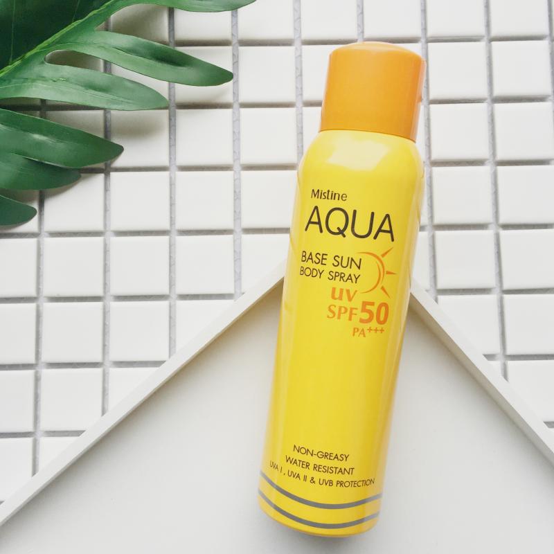 泰国Mistine正品AQUA防晒喷雾 spf50+++防水防汗不油腻100ml