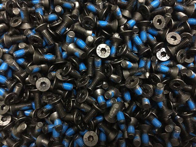 点胶黑色10.9级沉头内六角螺丝涂胶奈落平头螺钉耐落蓝m2m2.5m3m4