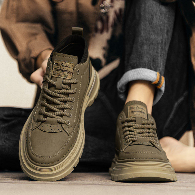 男鞋夏季透气英伦风复古休闲皮鞋真皮板鞋运动防滑软底工装马丁靴