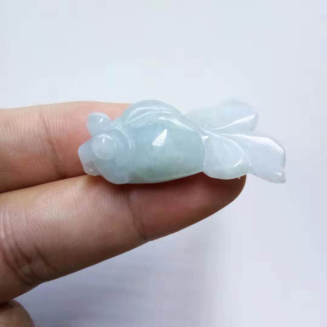 厚装缅甸A货翡翠金鱼年年有余吊坠玉鱼玉坠挂件带证书坤圣珠宝