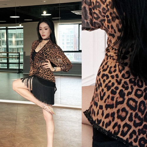 定制双边亮珠，流苏垂坠