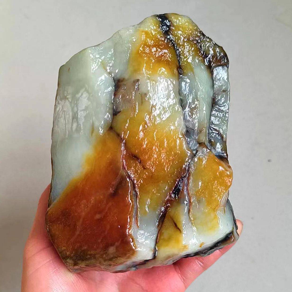 938克新疆和田玉白玉原石山流水料 且末白玉 天然无修黑皮雕刻料