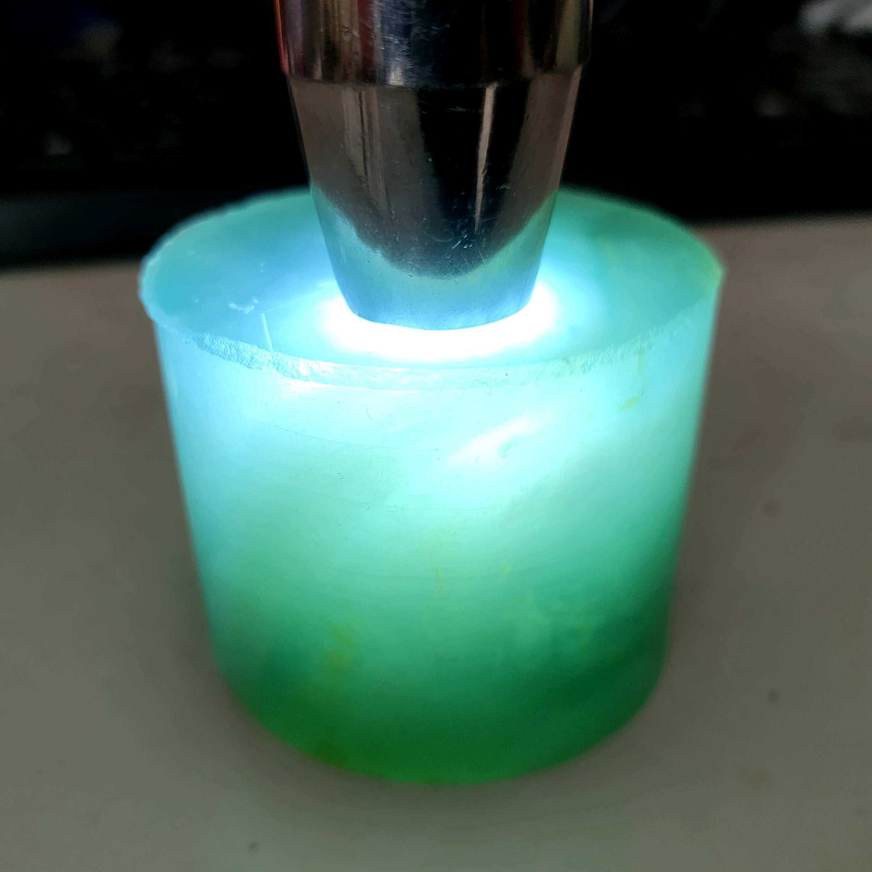 新疆且末蓝冰料天青冻原石 天然岫玉种水冰透蓝色系高级珠宝材料