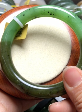 R018  一物一图 天然和田玉碧玉手镯圆条猕猴桃碧玉59.6mm