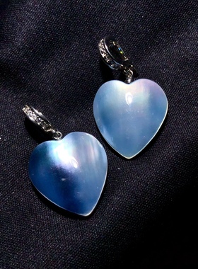 30A459 天然星际蓝珍珠爱心吊坠海水马贝18mm浅蓝挂件首饰礼物