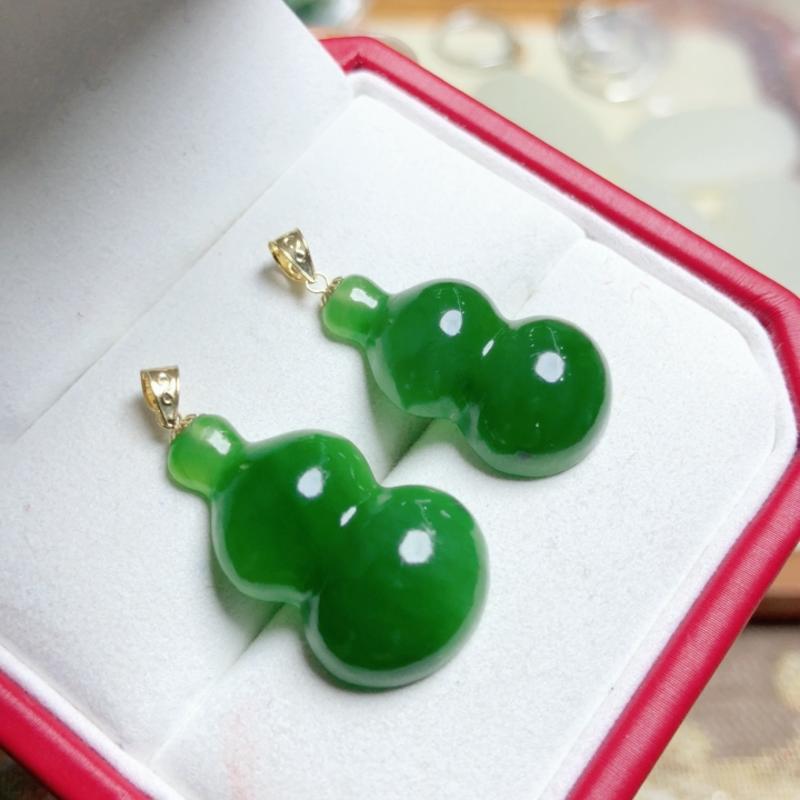 工厂价 天然和田玉碧玉菠菜绿葫芦吊坠18k金22mm,珠宝/钻石/翡翠,颈饰,淘宝优惠券,粉丝福利购,淘宝优惠卷