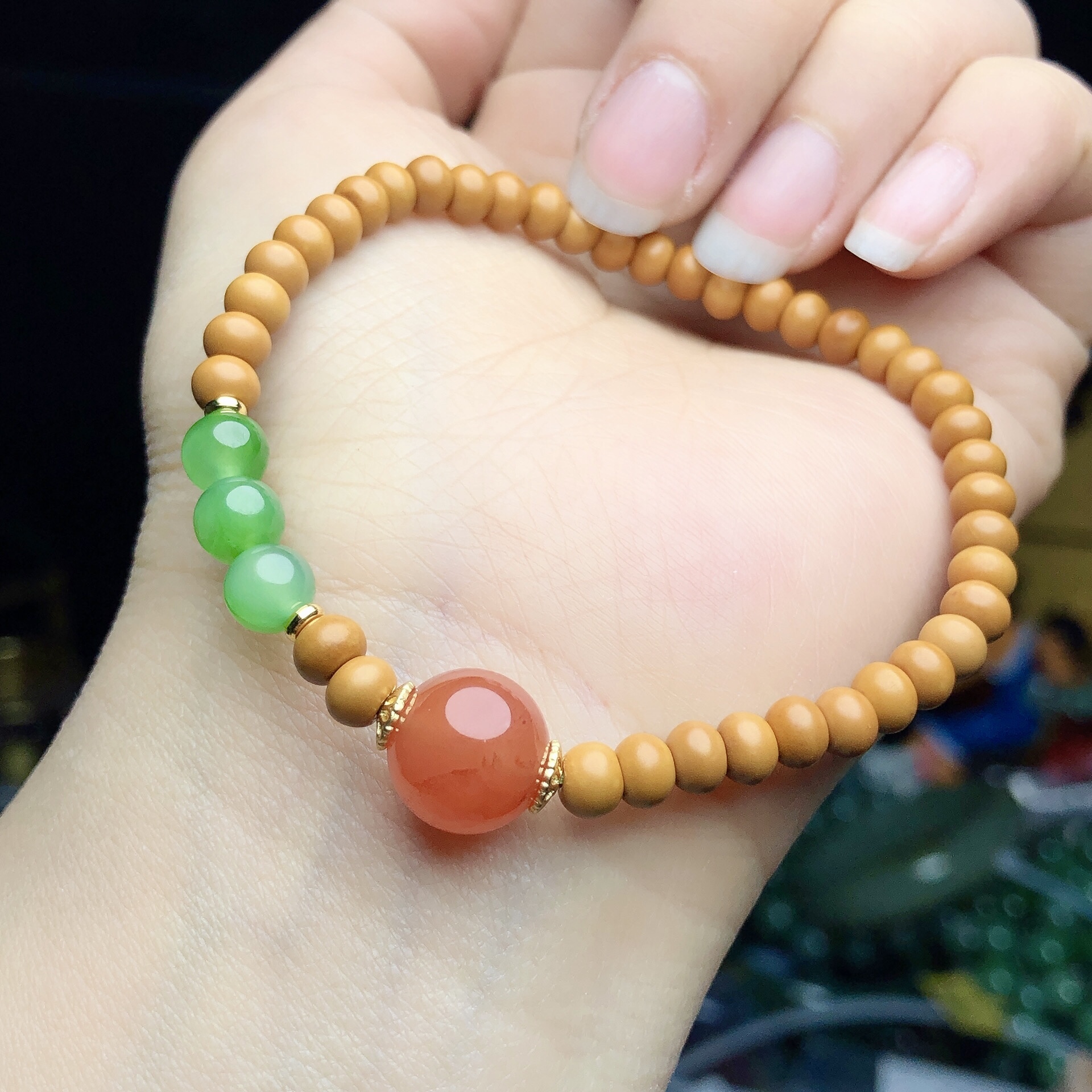 F263 天然和田玉碧玉手链苹果绿原创橄榄核约4mm设计手串小巧精致