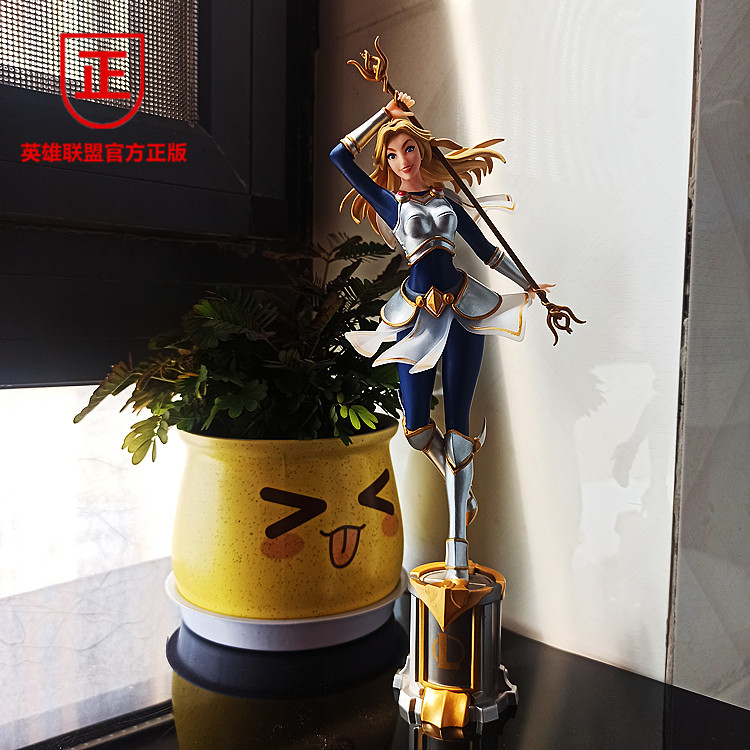 官方正版LOL英雄联盟拉克丝3D造型笔手办摆件创意游戏礼物模型