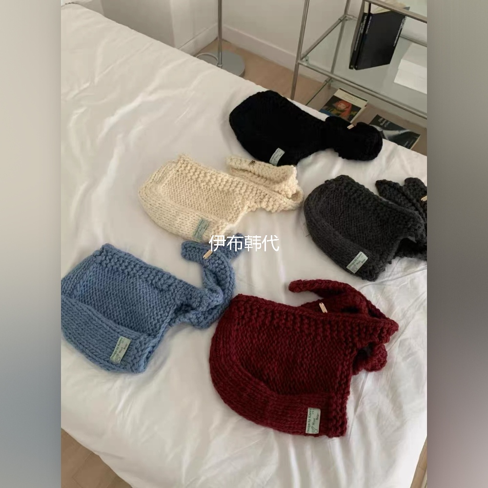 休闲棒针贴标巴拉克拉法针织帽子