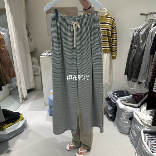 松紧腰抽绳细条纹直筒裤长裤