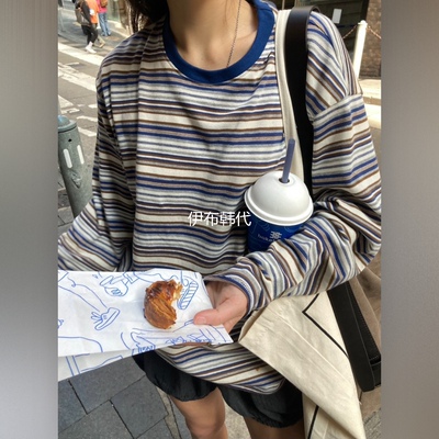 圆领休闲简约细条纹长袖T恤