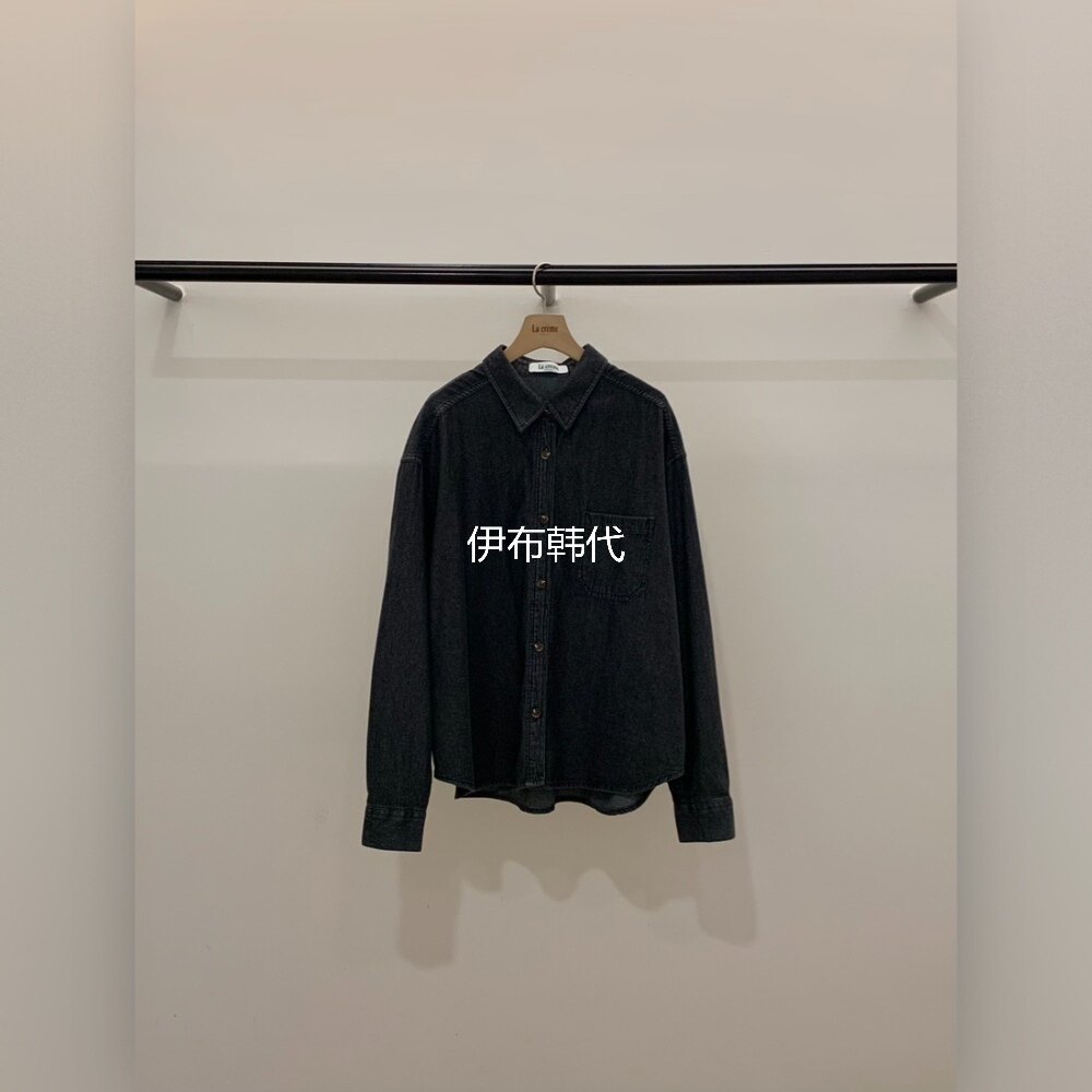 翻领休闲深色牛仔衬衫/裤裙图片