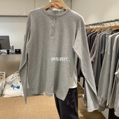 圆领纽扣纯色休闲宽松长袖T恤