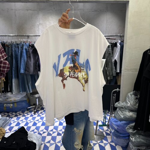 圆领休闲骑马宽松背心T恤女