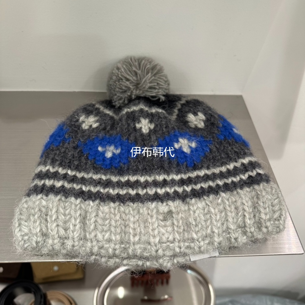 菱形格毛线球球羊毛针织毛线帽子