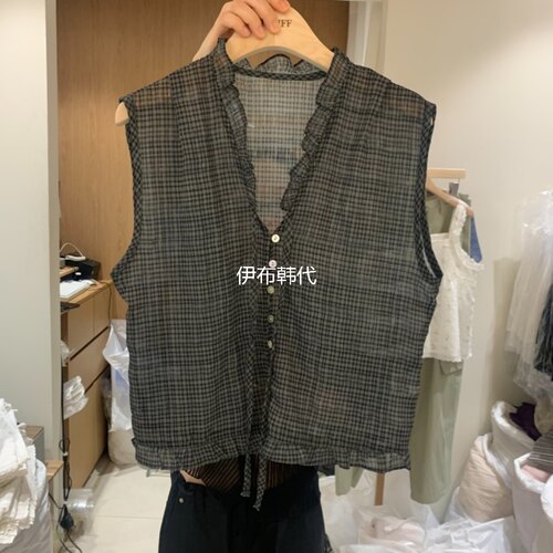 木耳边绑带纽扣休闲宽松背心
