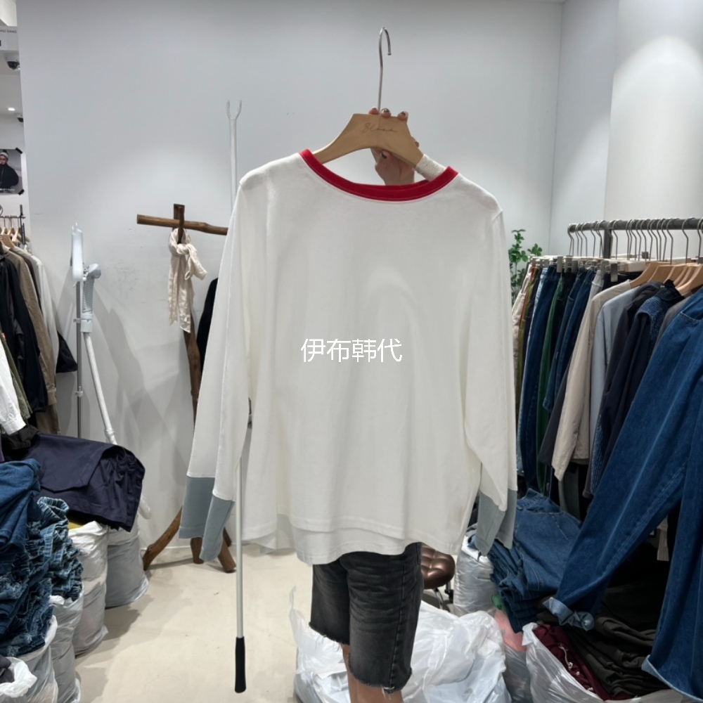 圆领包边领拼色袖长袖T恤女