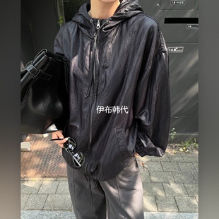 LUCY SALON韩国东大门正品代购26秋 连帽拉链涂层光面时尚外套女