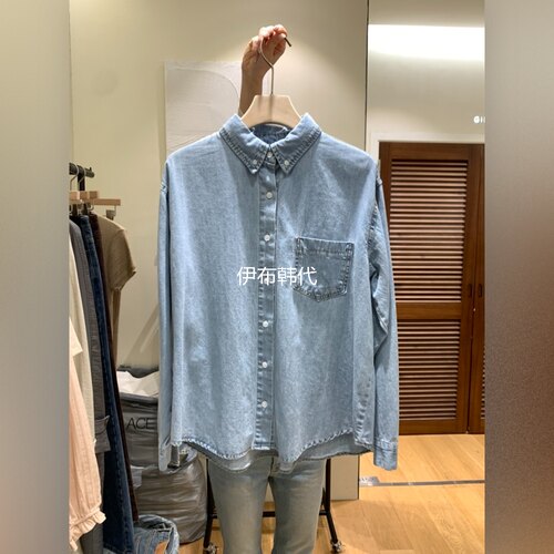 翻领休闲浅色休闲口袋牛仔衬衫