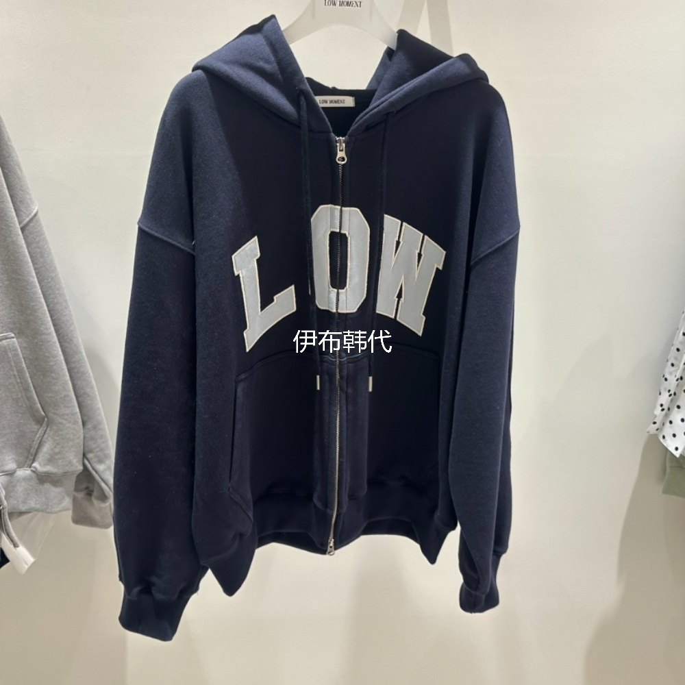 LOW MOMENT韩国东大门代购26春款 连帽贴布字母拉链卫衣开衫外套