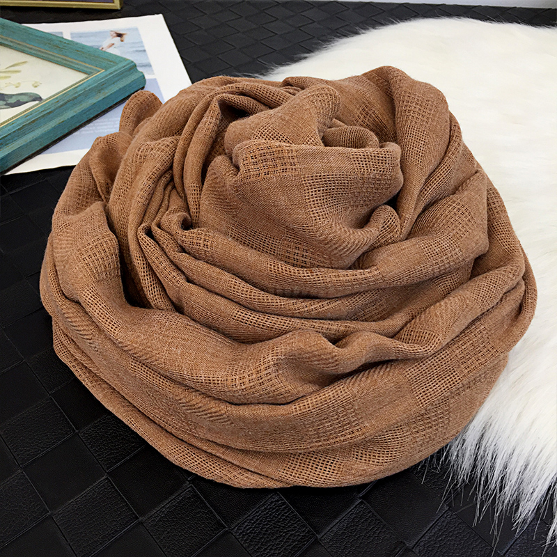 驼色围巾女2025新款春秋冬季韩版百搭棉麻护颈围脖披肩纯色长丝巾