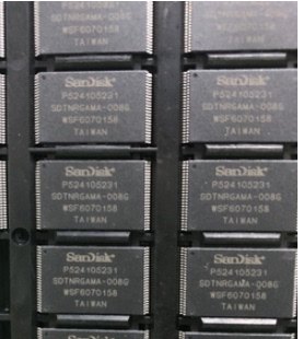 闪迪BGA 存储器 008G SDTNRGAMA 直拍 全新原装