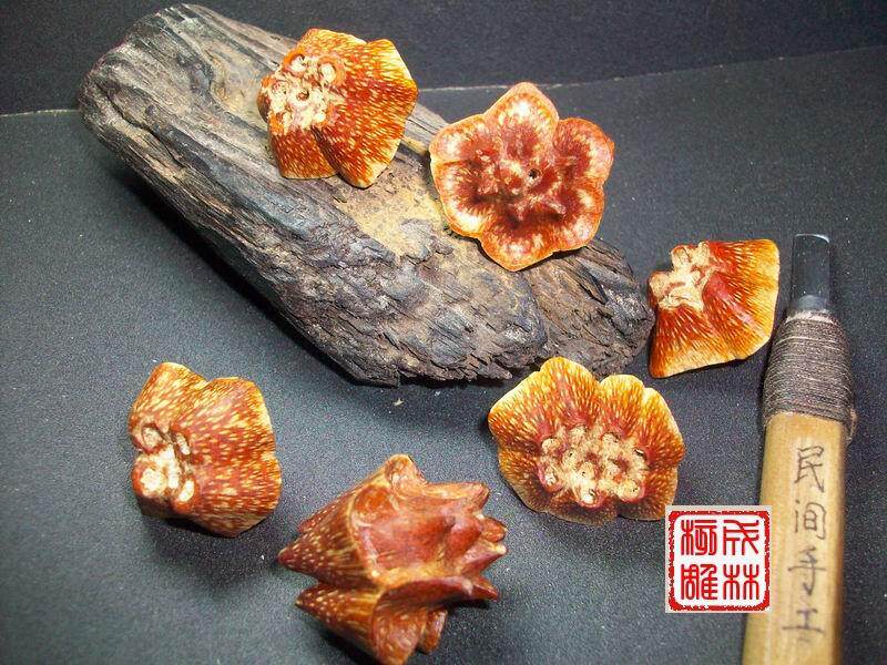 8瓣滴血莲花菩提单颗带边 手工雕刻  橄榄核雕 玉石雕刻定做
