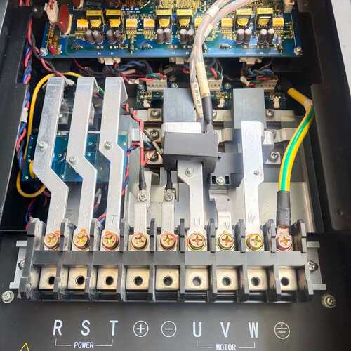 议价正弦变频器30KW，EM330D-SJ-030-3，EM33