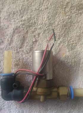 议价SMC电磁阀VDW31-5G-3-02，拆机成色如图，就一个