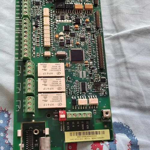 议价ABB变频器ACS510/ACS550-01cpu控制板io
