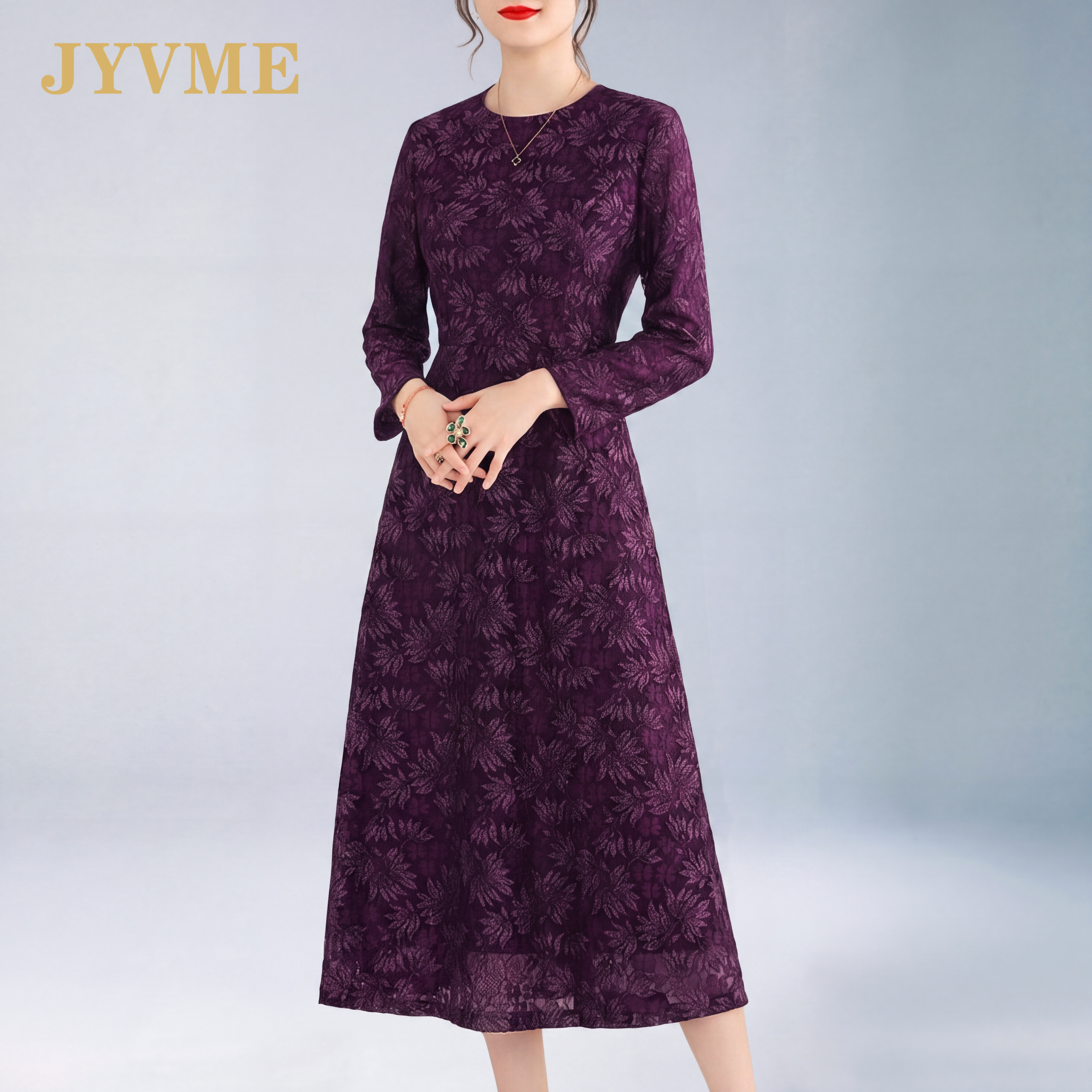 JyVme轻奢蕾丝连衣裙女气质紫色2026新款秋季显瘦中长款打底裙子