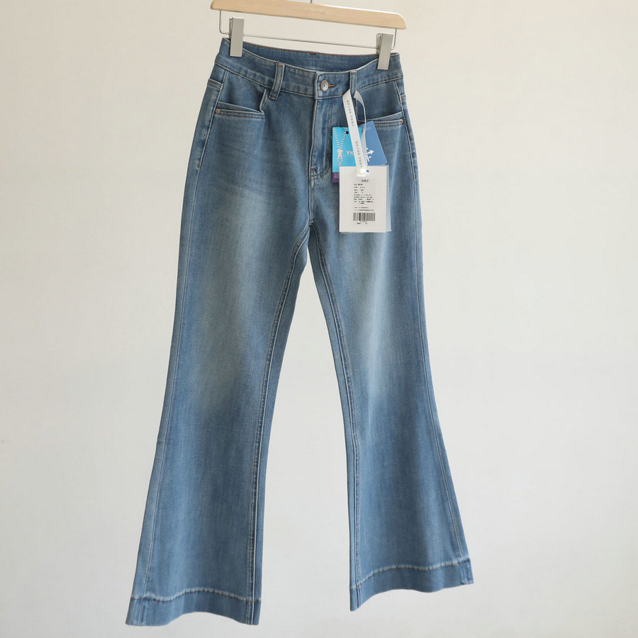 品质如一~2026春季蓝色韩版喇叭裤女通勤气质低腰弹力微喇牛仔裤