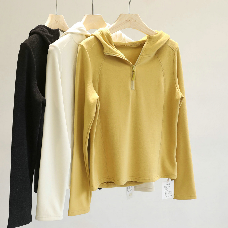 修型与温暖并存！磨毛加绒连帽卫衣女秋冬修身短款套头保暖上衣